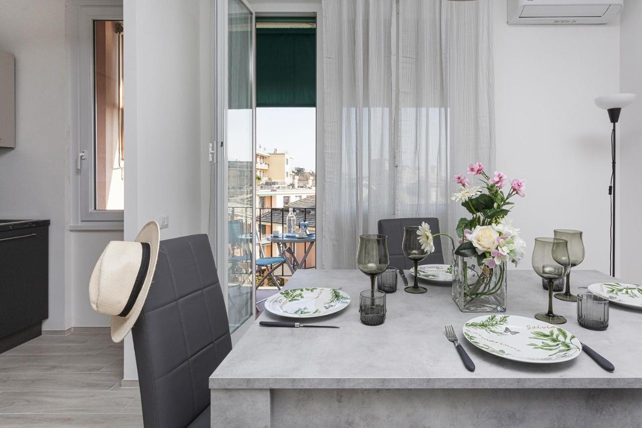 Contemporary Apartment In Sturla By Wonderful Italy Genova Exterior foto
